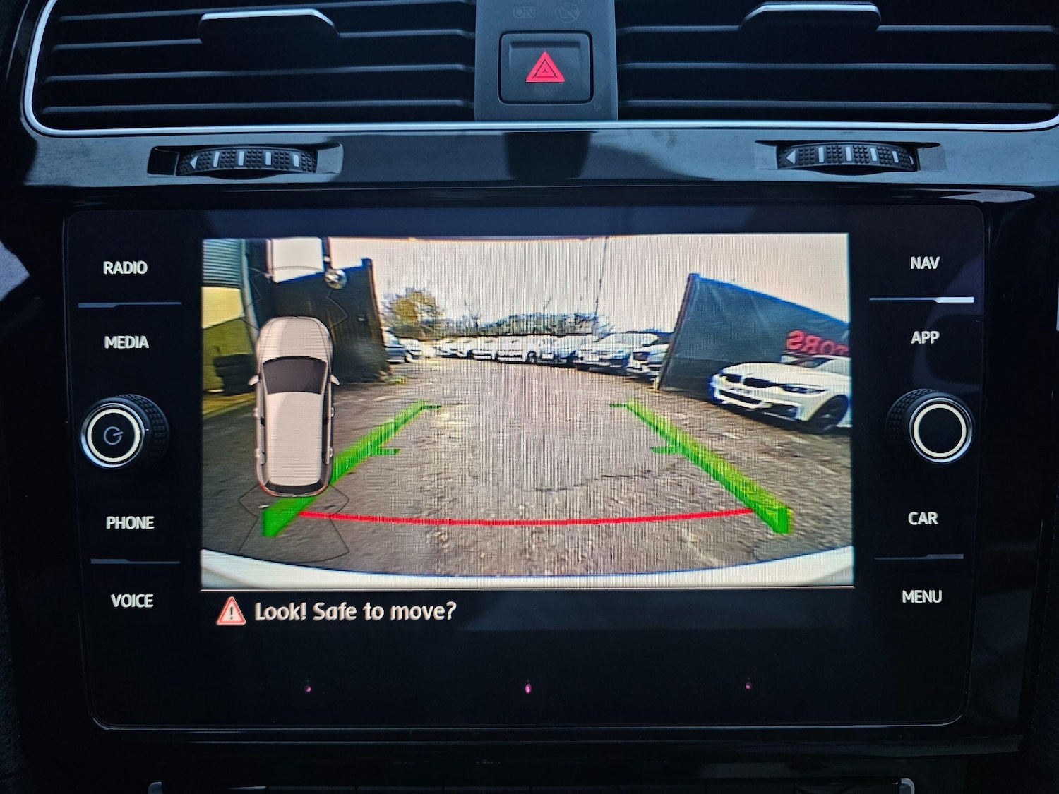 Used Volkswagen Golf 2018 for sale - 76592731: Photo 3