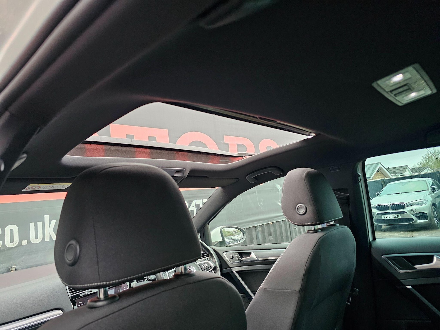 Used Volkswagen Golf 2018 for sale - 76592731: Photo 30