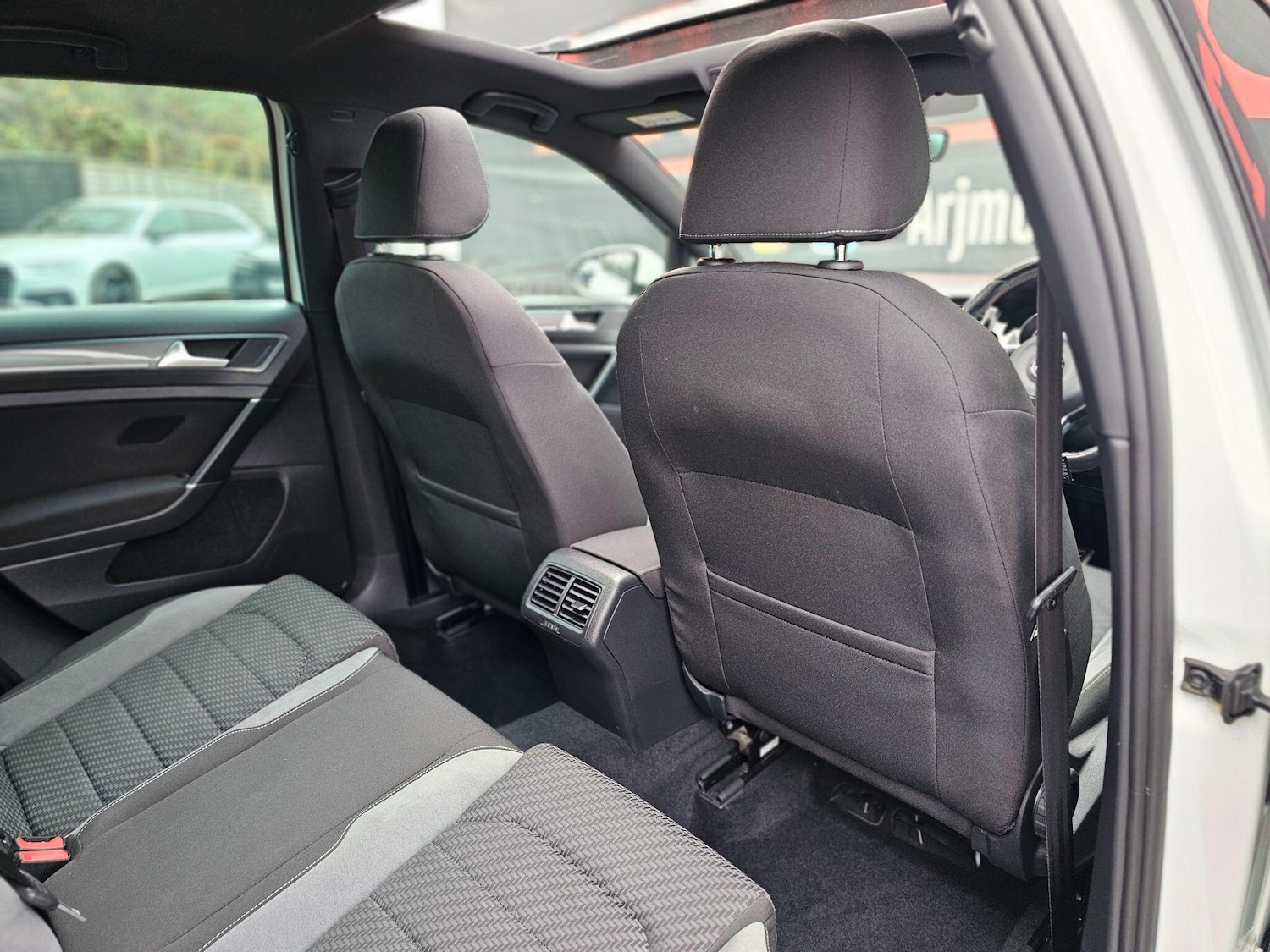 Used Volkswagen Golf 2018 for sale - 76592731: Photo 37