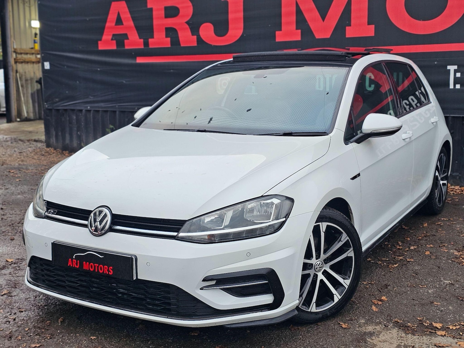 Used Volkswagen Golf 2018 for sale - 76592731: Photo 38
