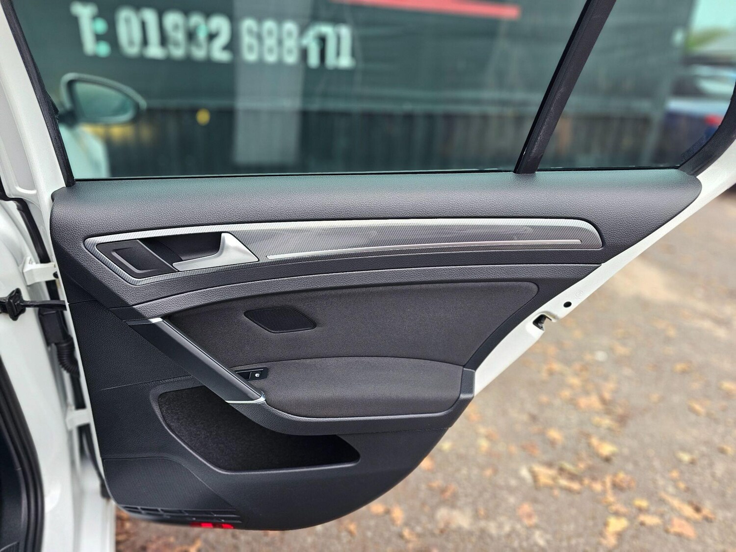 Used Volkswagen Golf 2018 for sale - 76592731: Photo 51