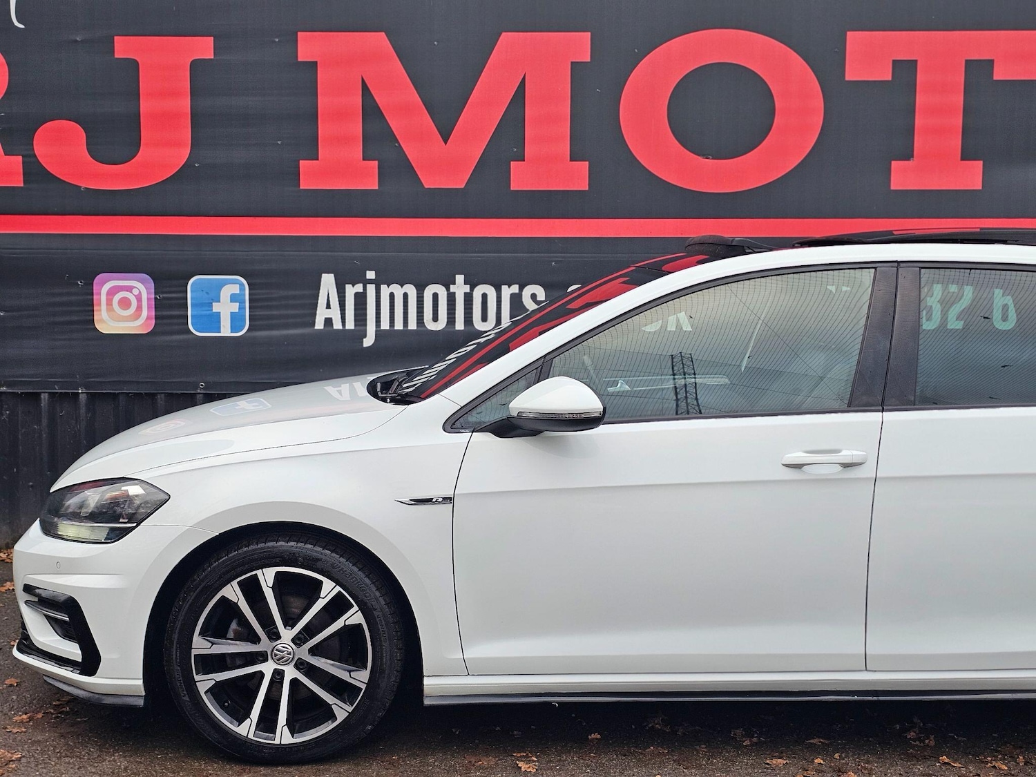 Used Volkswagen Golf 2018 for sale - 76592731: Photo 52