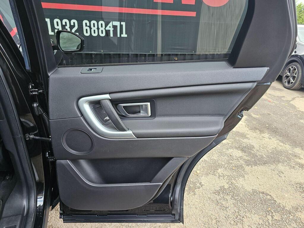 Used Land Rover Discovery Sport 2018 for sale - 76425717: Photo 45
