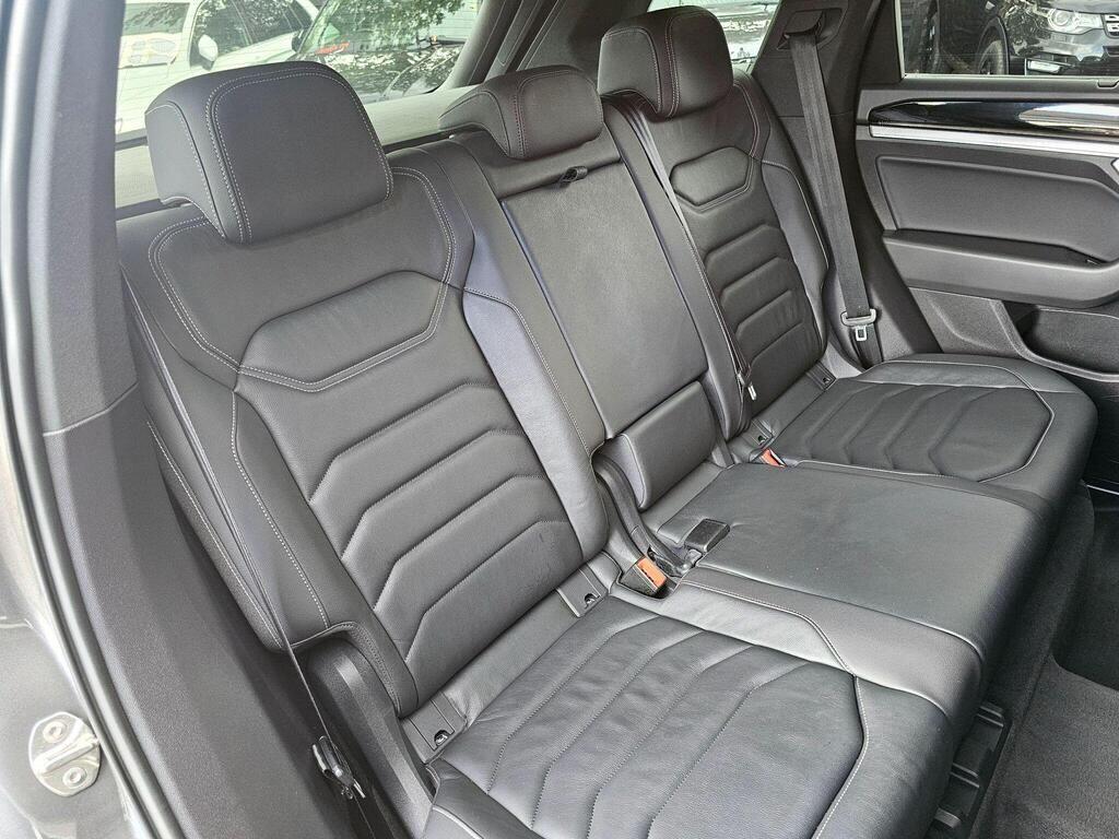 Used Volkswagen Touareg 2019 for sale - 76174986: Photo 12