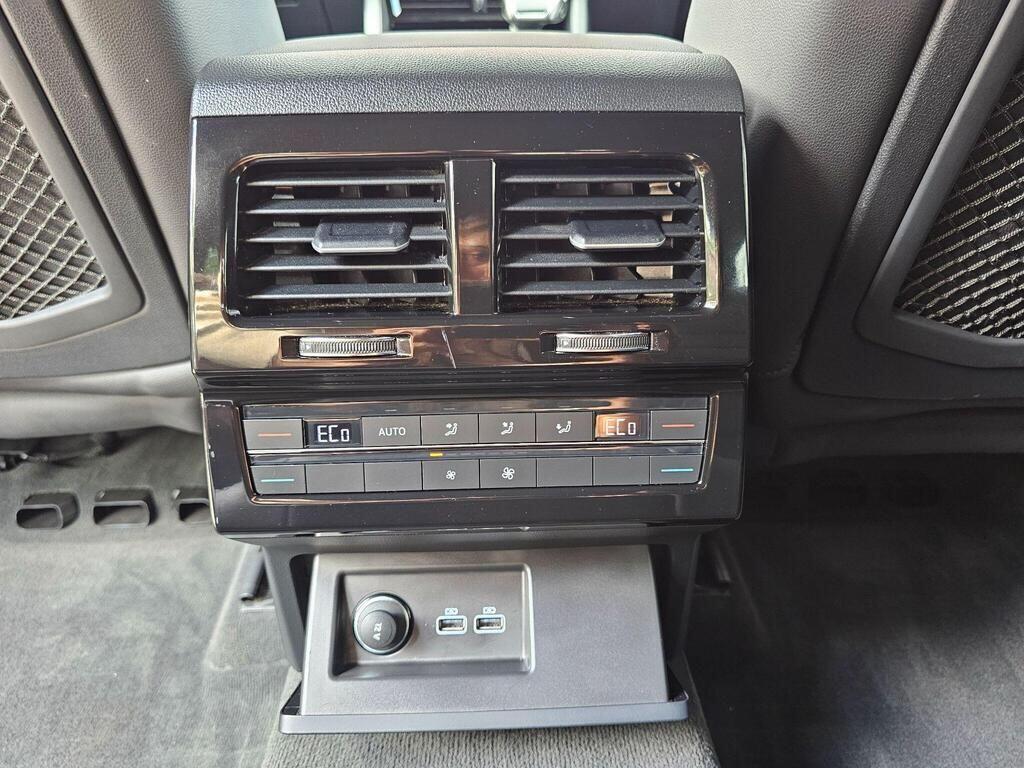 Used Volkswagen Touareg 2019 for sale - 76174986: Photo 26