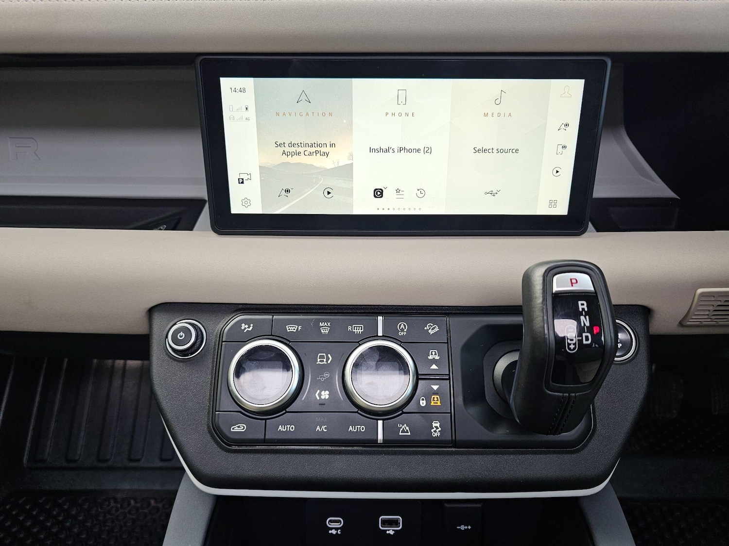 Used Land Rover Defender 2022 for sale - 76440731: Photo 31