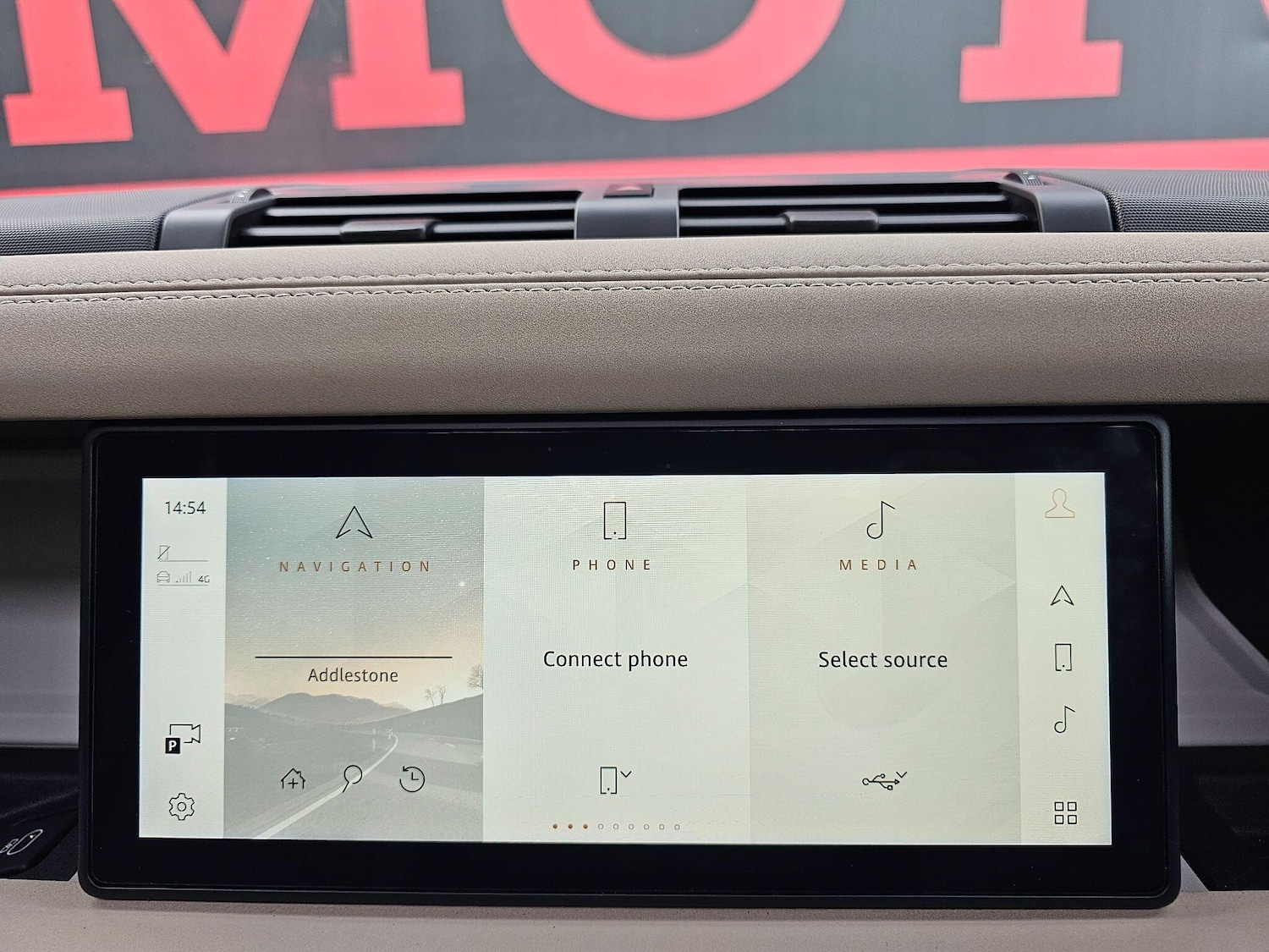 Used Land Rover Defender 2022 for sale - 76440731: Photo 63