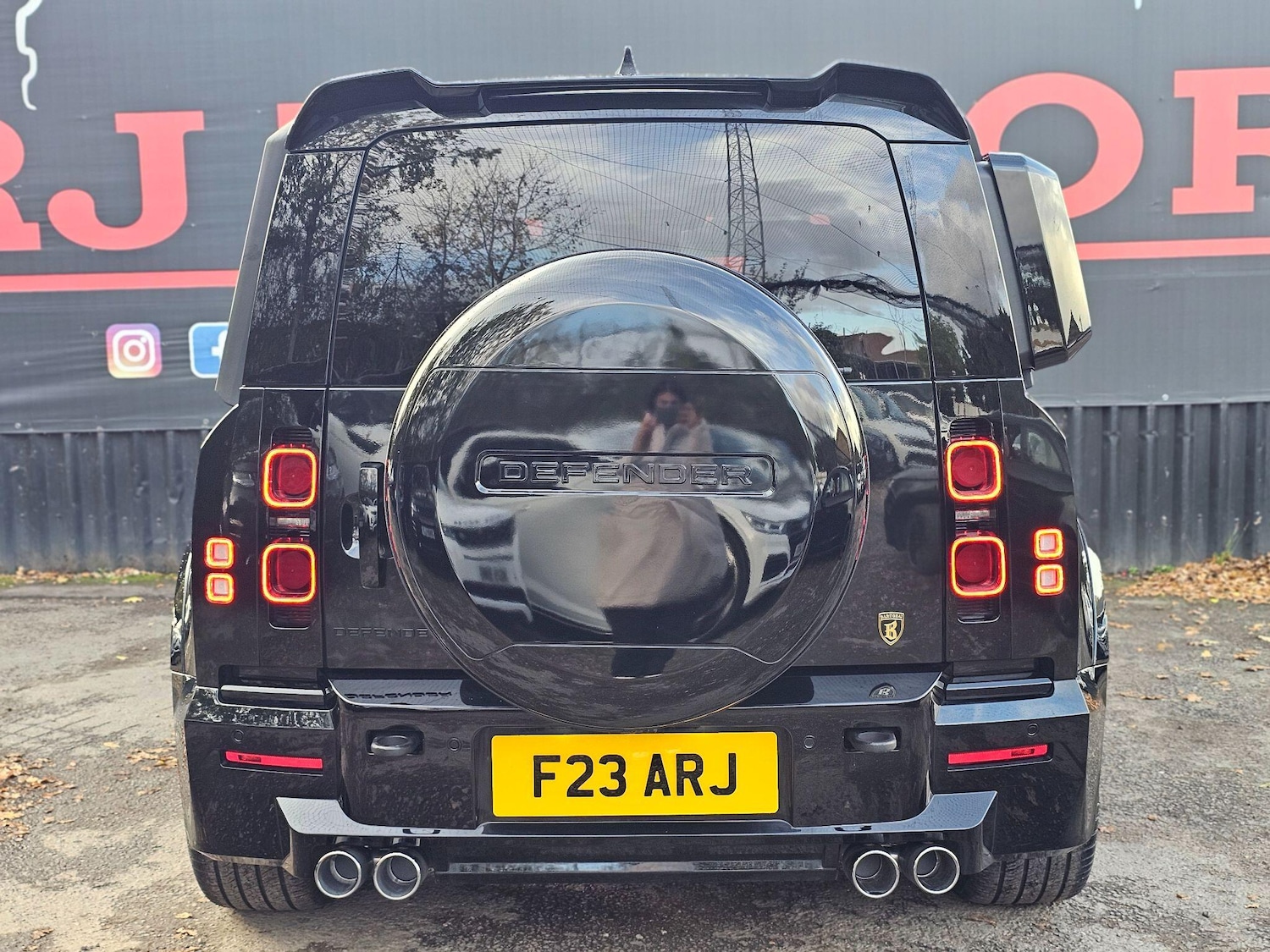 Used Land Rover Defender 2022 for sale - 76440731: Photo 7