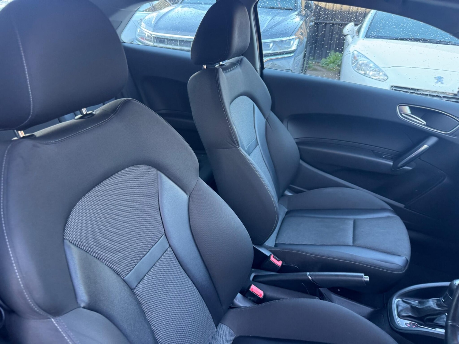 Used Audi A1 2011 for sale - 76377528: Photo 12