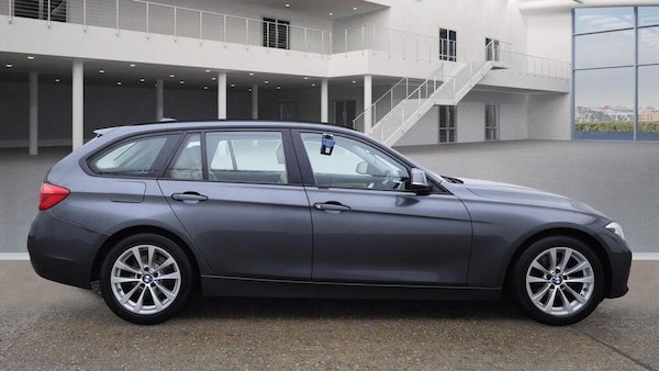 Used BMW 3 Series 2017 for sale - 76307505: Photo 8