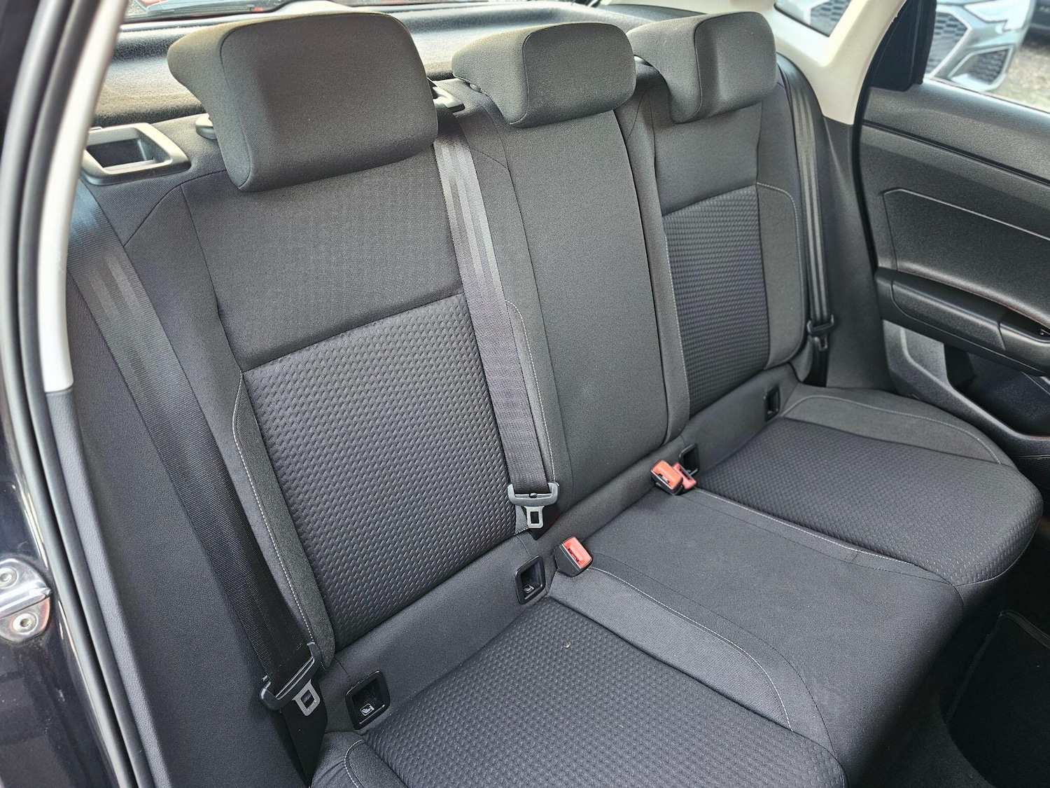 Used Volkswagen Polo 2019 for sale - 77015388: Photo 11