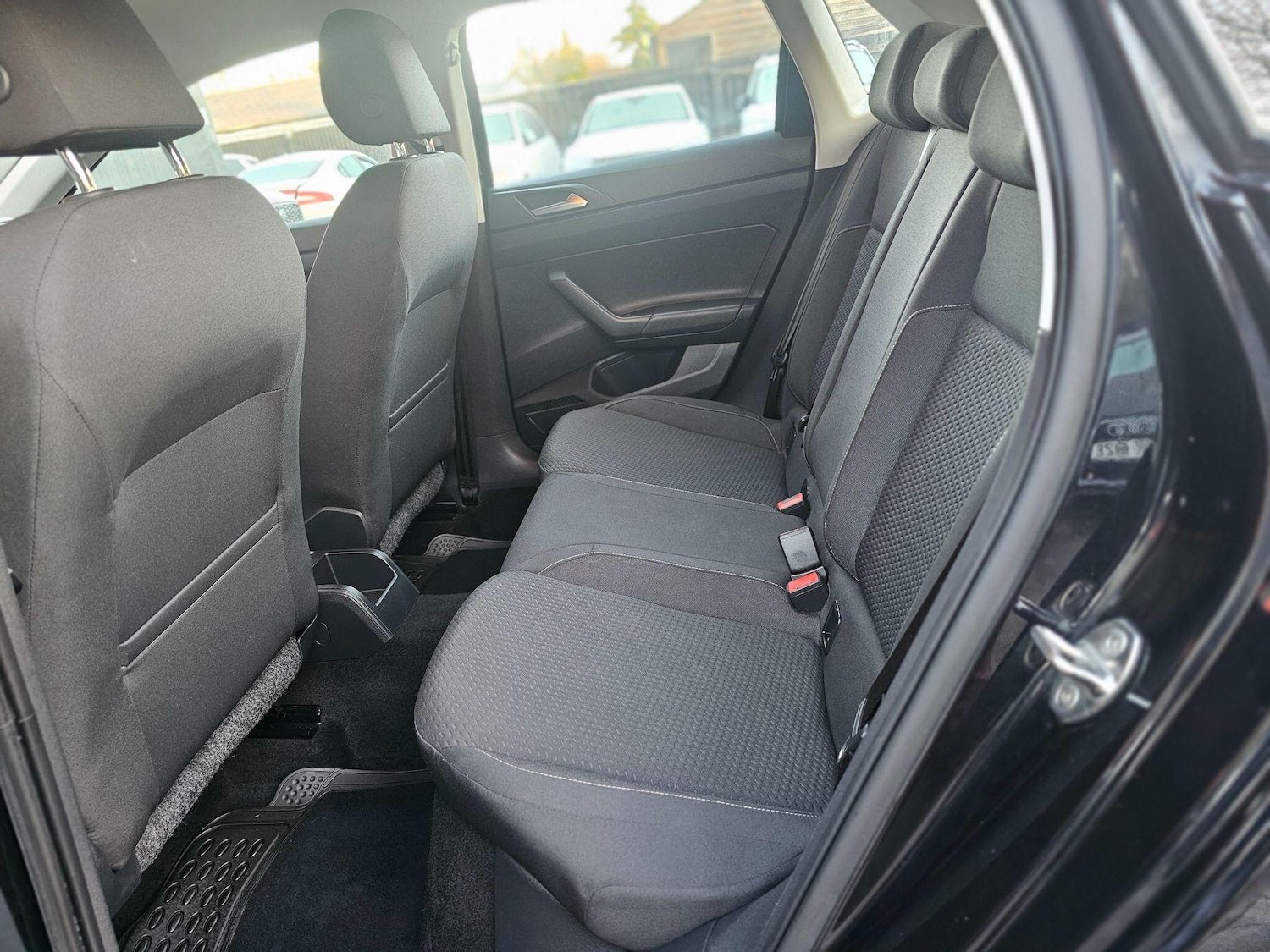 Used Volkswagen Polo 2019 for sale - 77015388: Photo 32