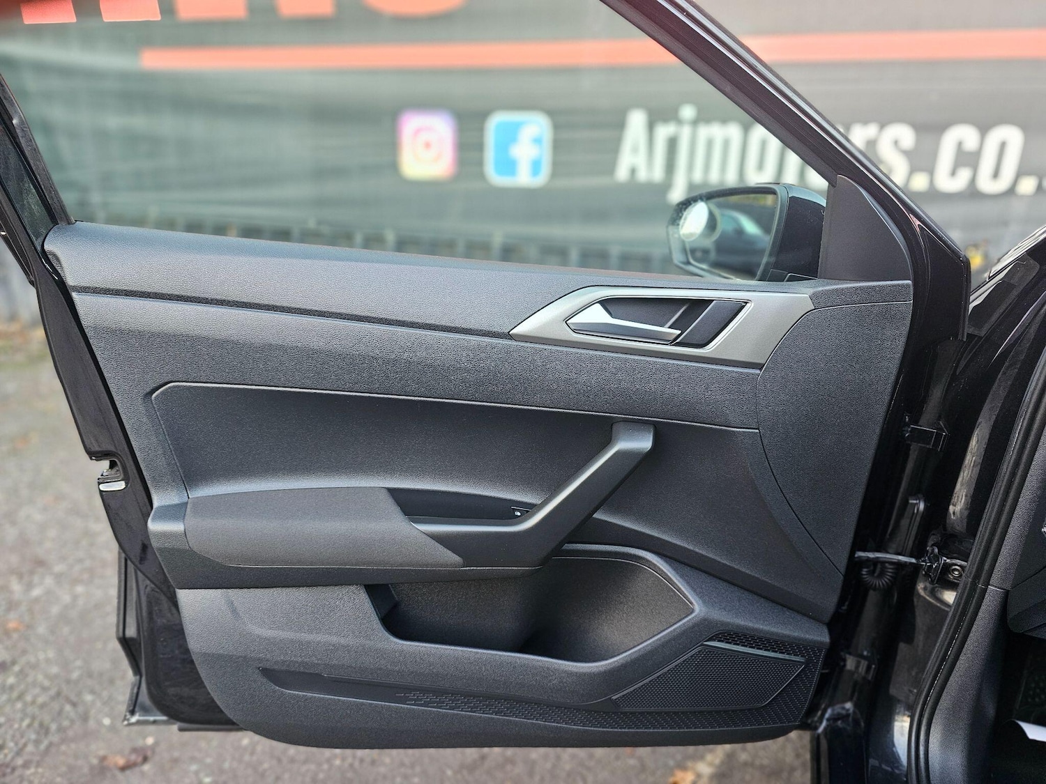 Used Volkswagen Polo 2019 for sale - 77015388: Photo 44