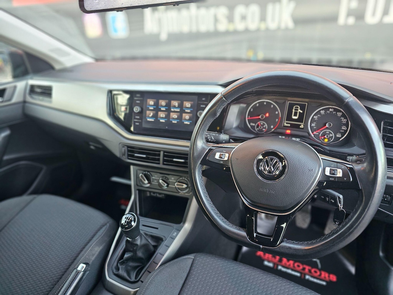 Used Volkswagen Polo 2019 for sale - 77015388: Photo 9