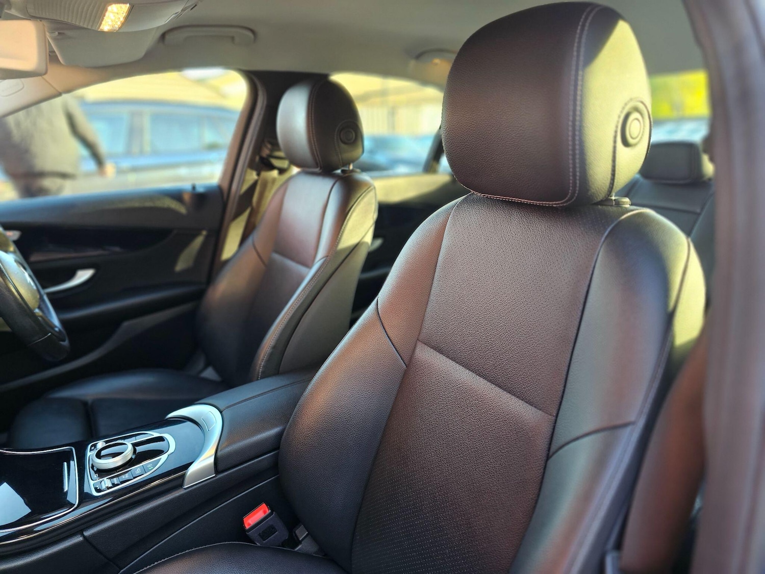 Used Mercedes-Benz C Class 2019 for sale - 76398873: Photo 10