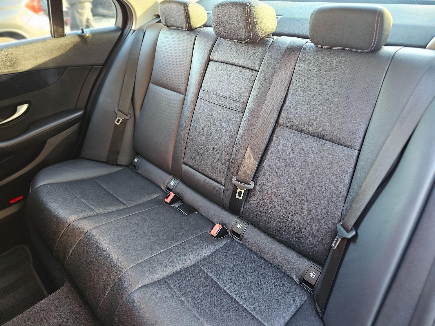 Used Mercedes-Benz C Class 2019 for sale - 76398873: Photo 18