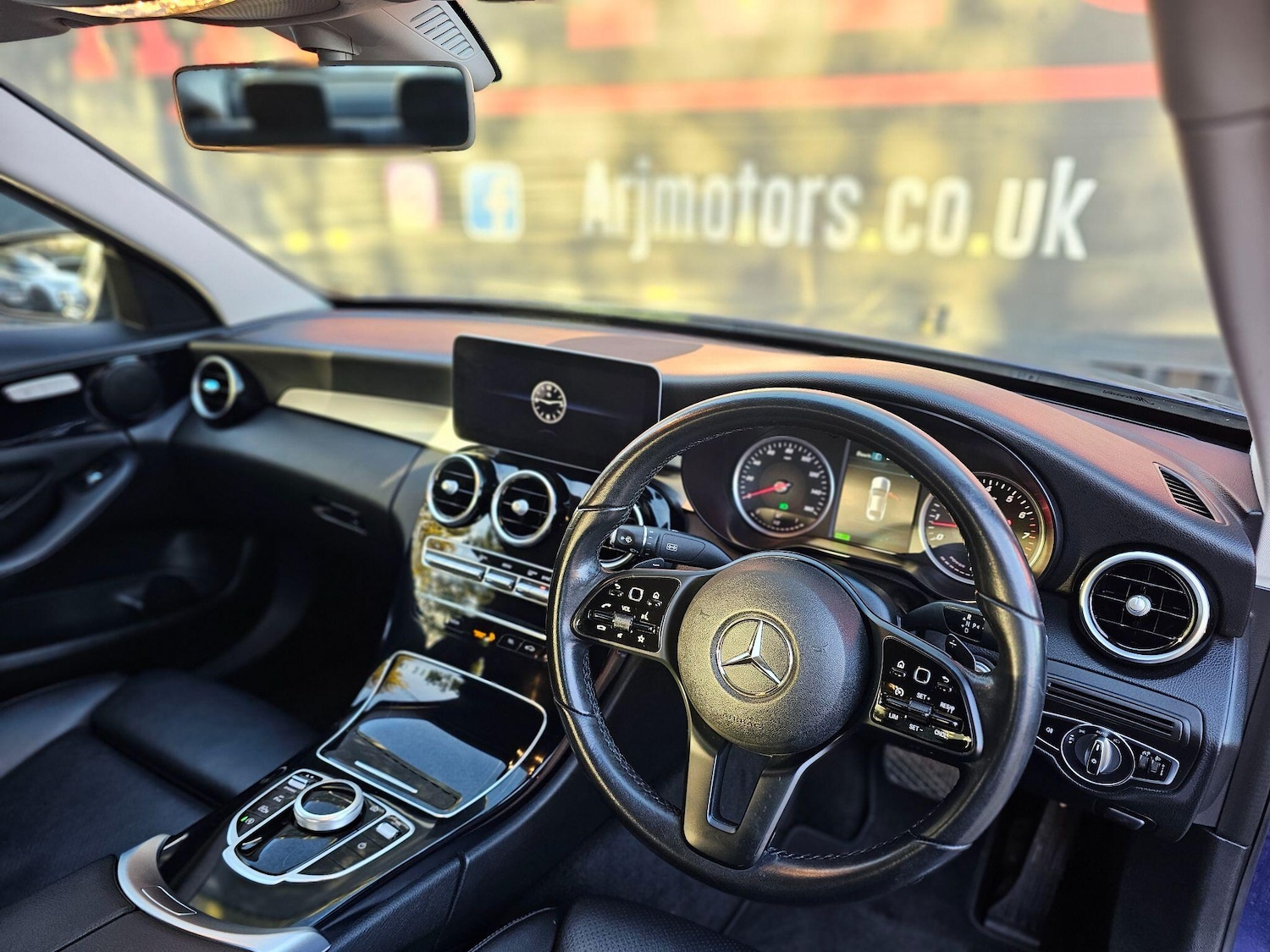 Used Mercedes-Benz C Class 2019 for sale - 76398873: Photo 20