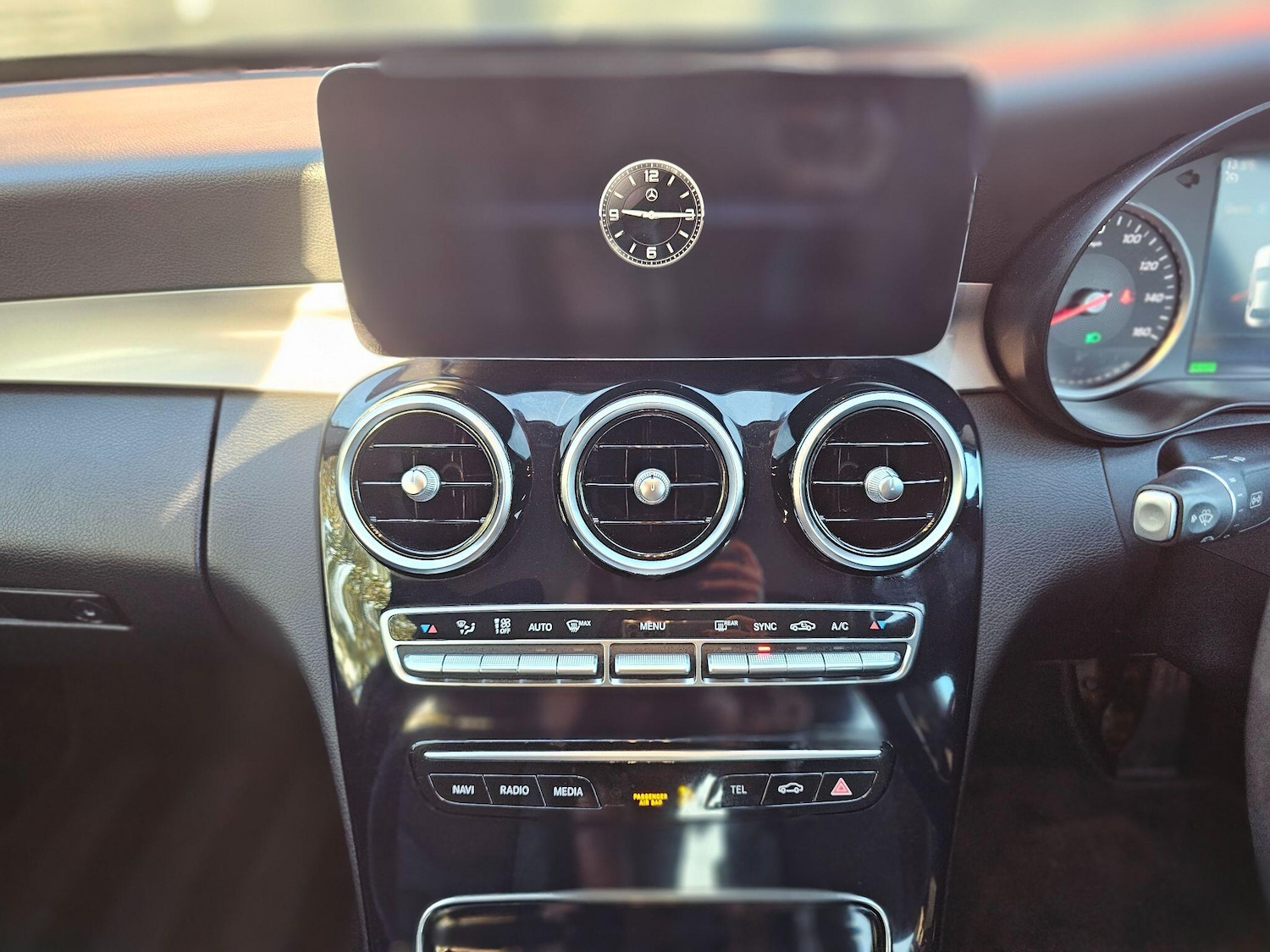 Used Mercedes-Benz C Class 2019 for sale - 76398873: Photo 22