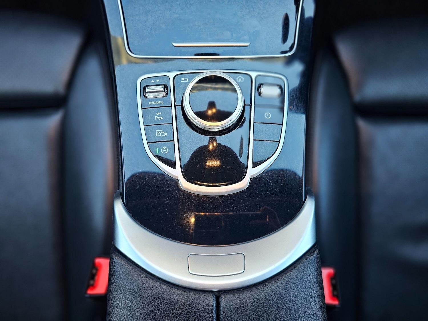 Used Mercedes-Benz C Class 2019 for sale - 76398873: Photo 26