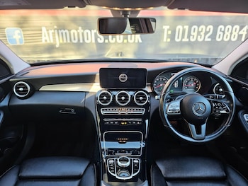 Used Mercedes-Benz C Class 2019 for sale - 76398873: Photo