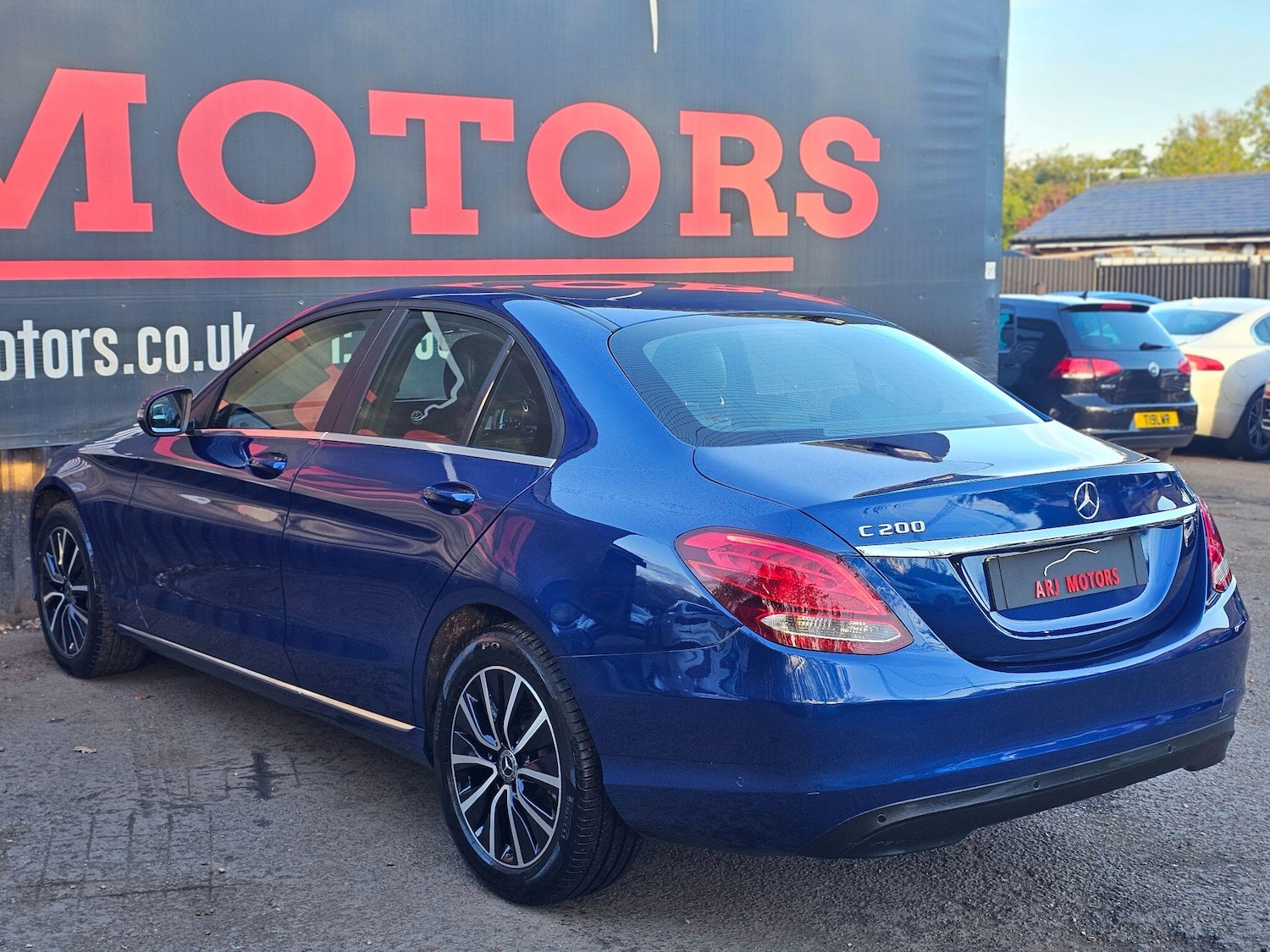 Used Mercedes-Benz C Class 2019 for sale - 76398873: Photo 33