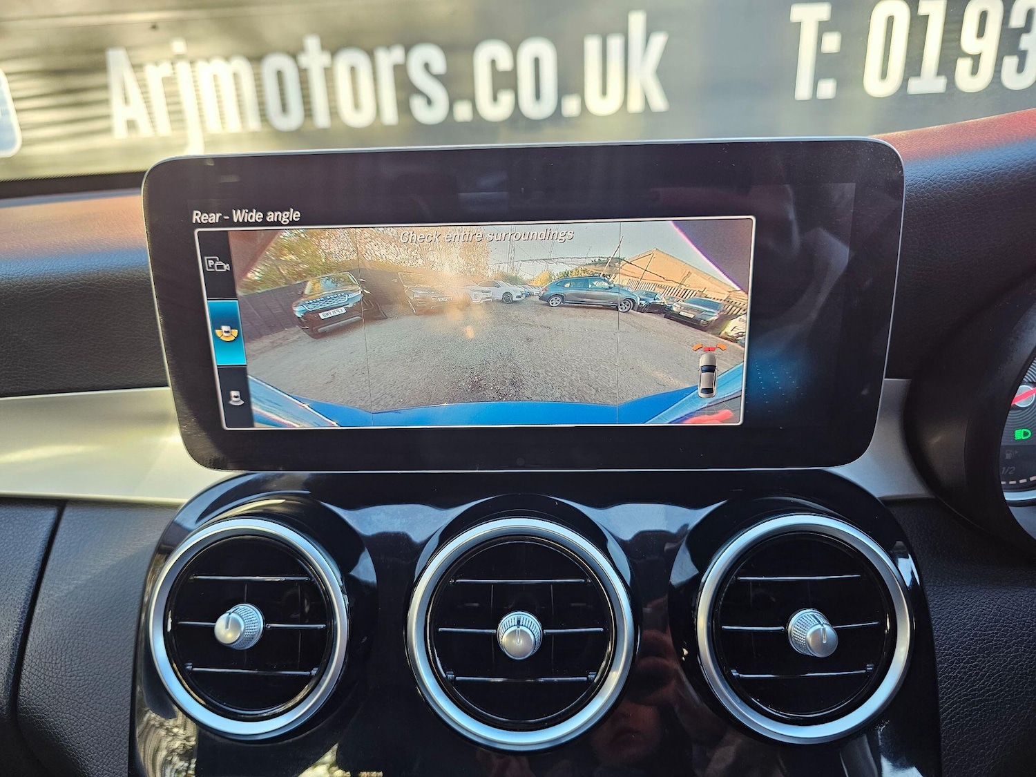 Used Mercedes-Benz C Class 2019 for sale - 76398873: Photo 35