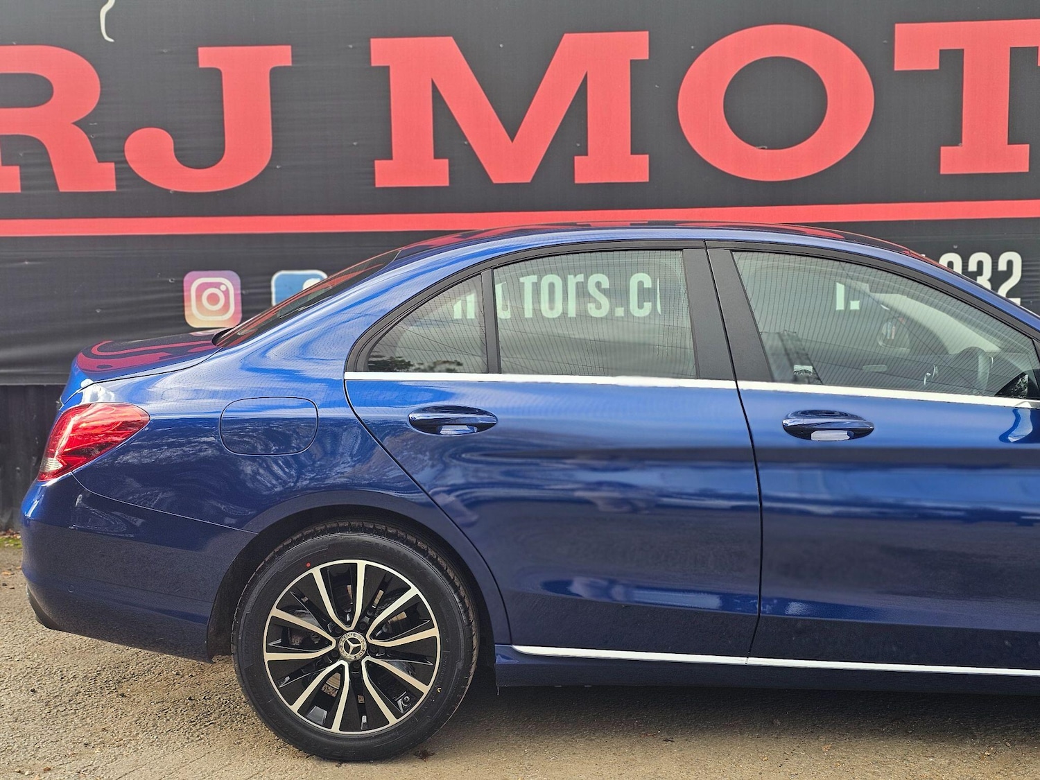 Used Mercedes-Benz C Class 2019 for sale - 76398873: Photo 41