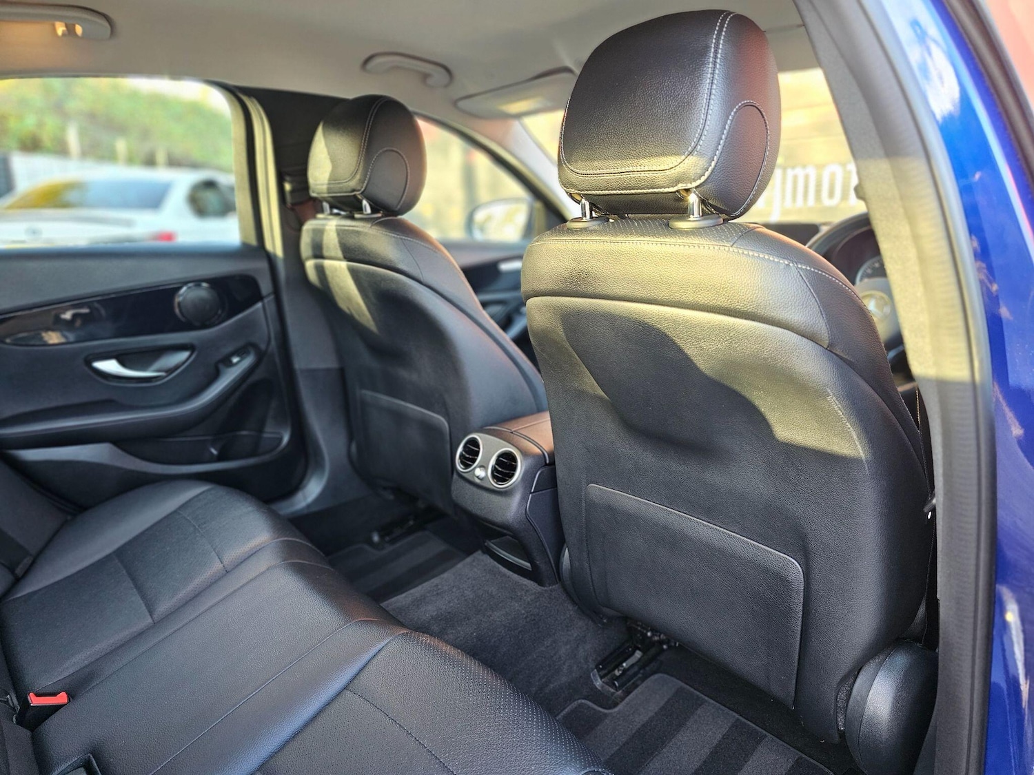 Used Mercedes-Benz C Class 2019 for sale - 76398873: Photo 45