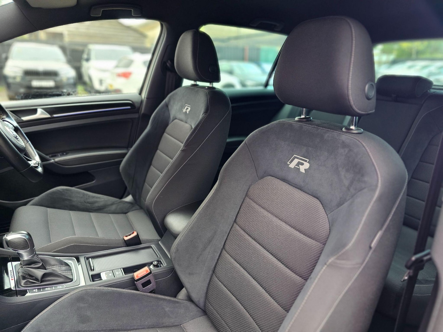 Used Volkswagen Golf 2018 for sale - 76337545: Photo 18