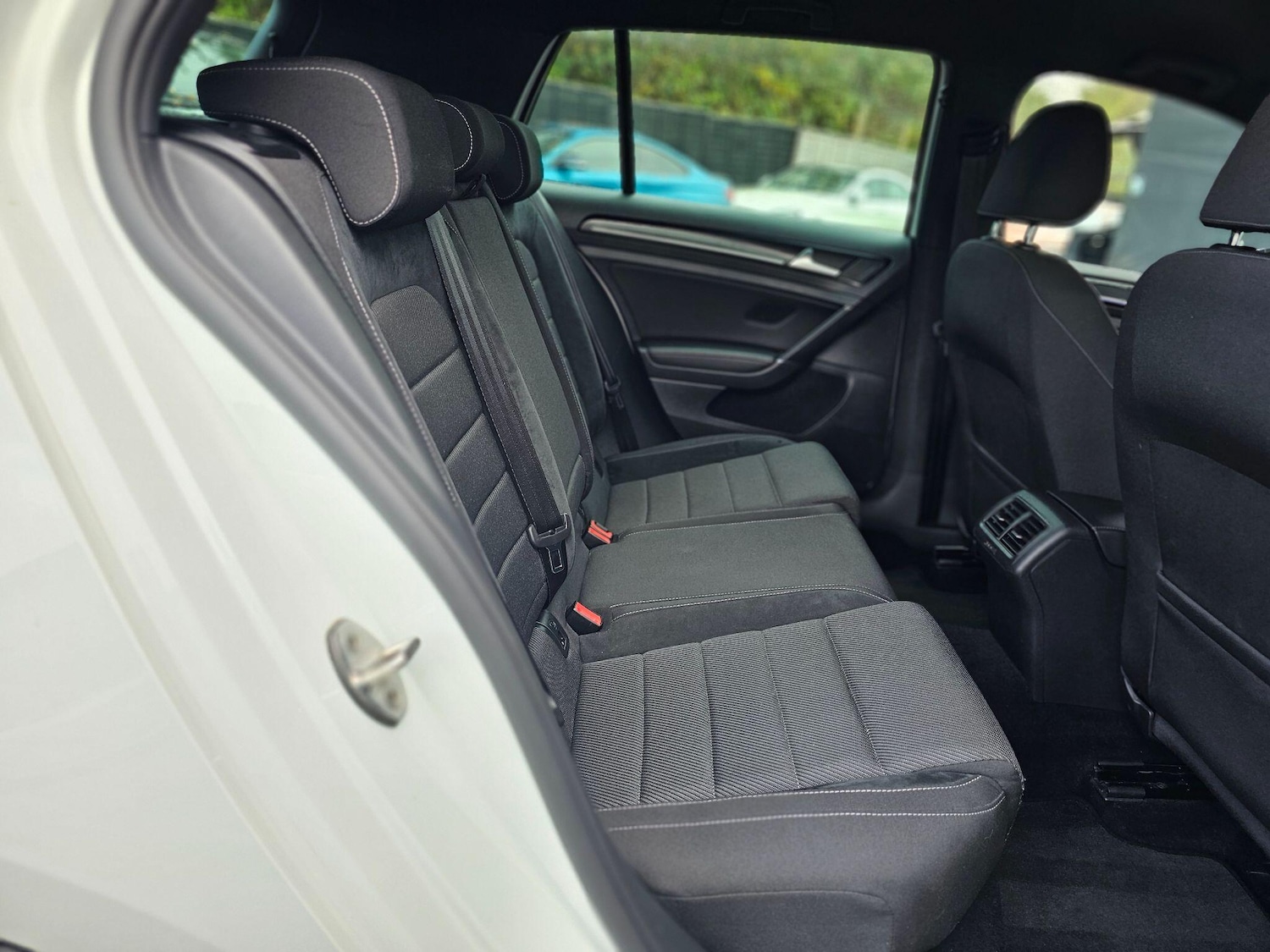 Used Volkswagen Golf 2018 for sale - 76337545: Photo 28