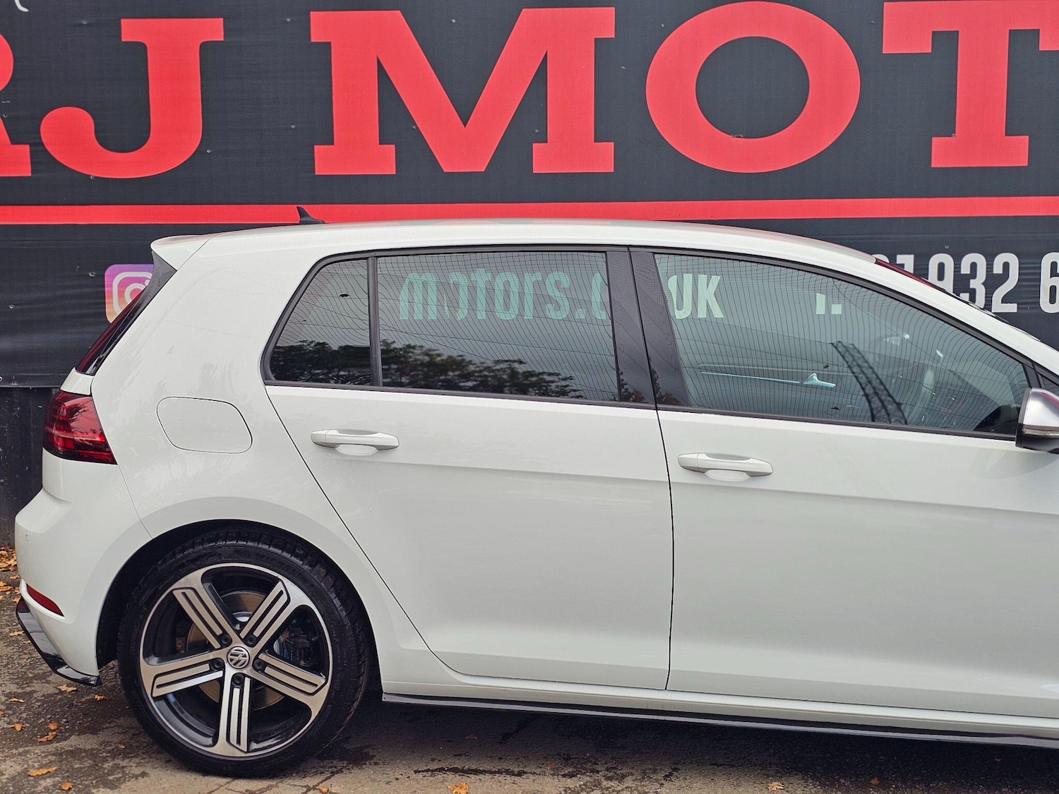 Used Volkswagen Golf 2018 for sale - 76337545: Photo 29