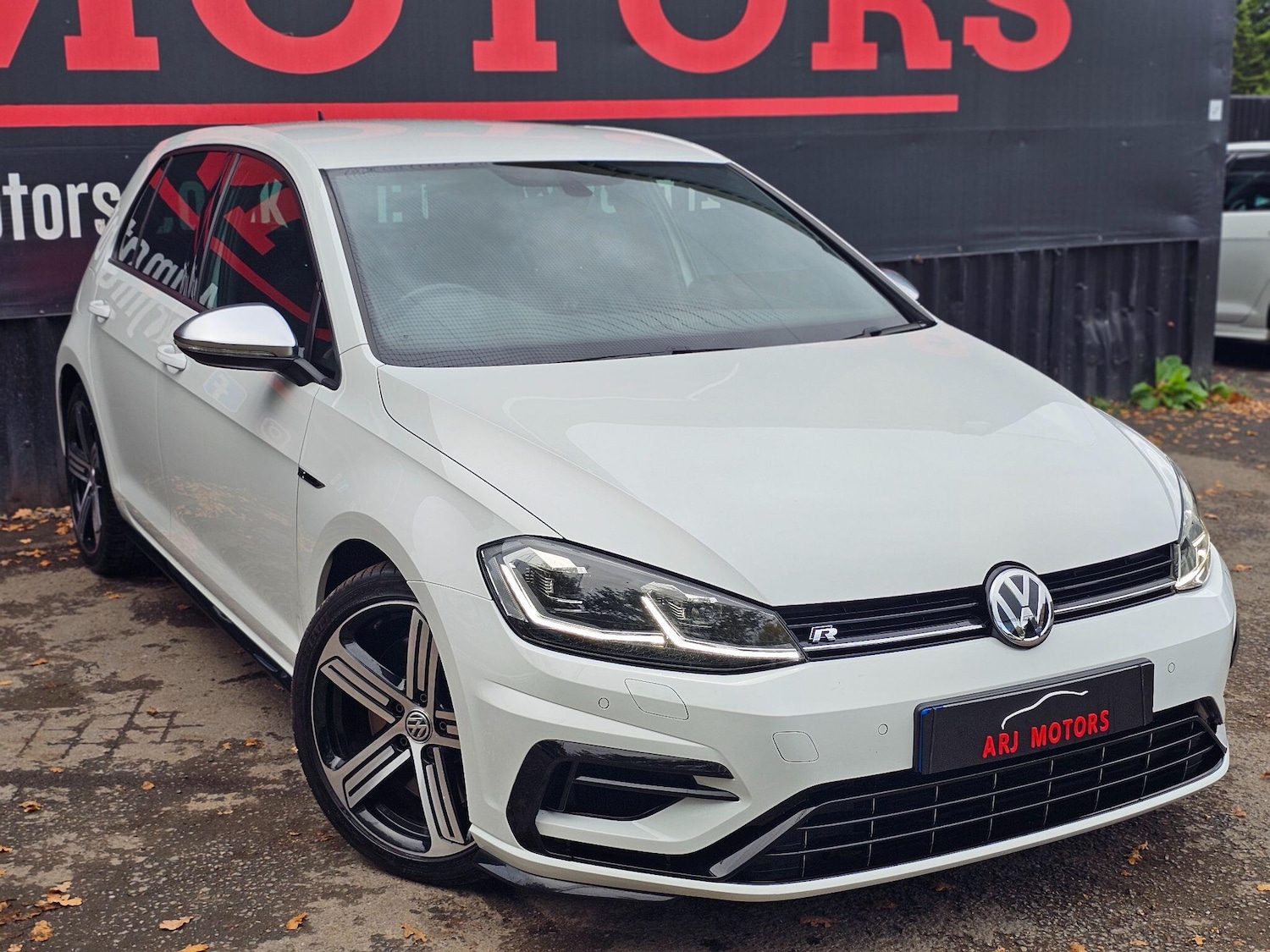 Used Volkswagen Golf 2018 for sale - 76337545: Photo 44