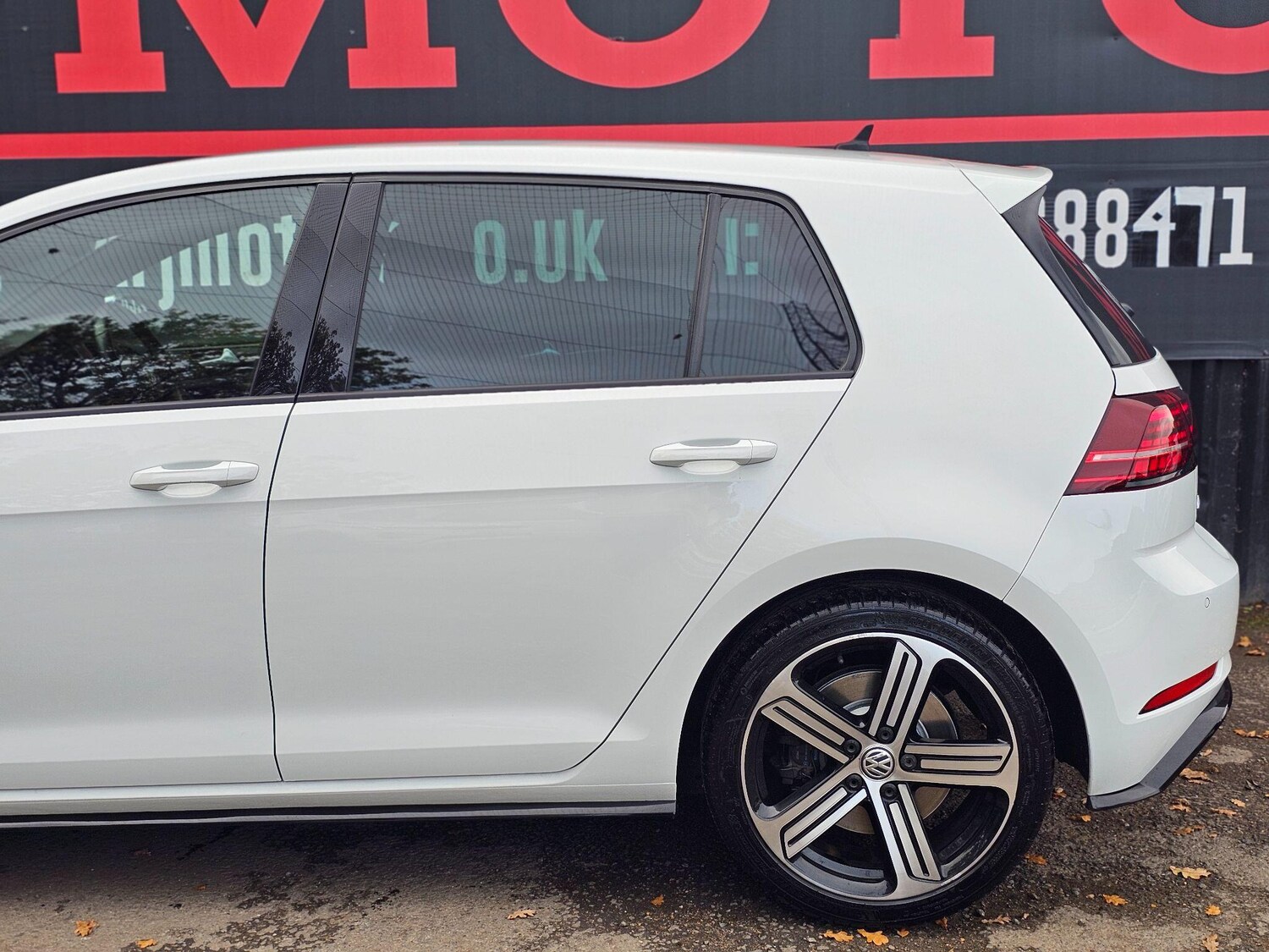 Used Volkswagen Golf 2018 for sale - 76337545: Photo 57