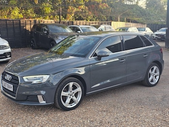 Used Audi A3 2017 for sale - 76060859: Photo 2