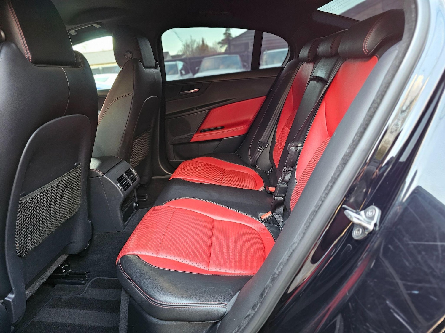 Used Jaguar XE 2018 for sale - 76898949: Photo 26