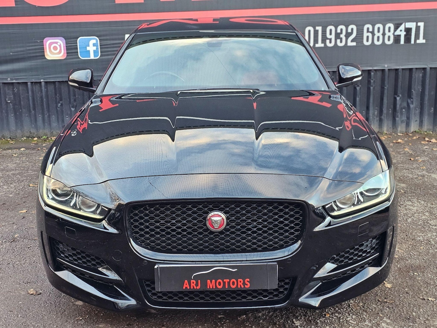 Used Jaguar XE 2018 for sale - 76898949: Photo 29