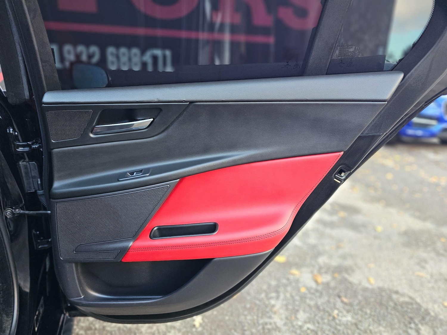 Used Jaguar XE 2018 for sale - 76898949: Photo 51