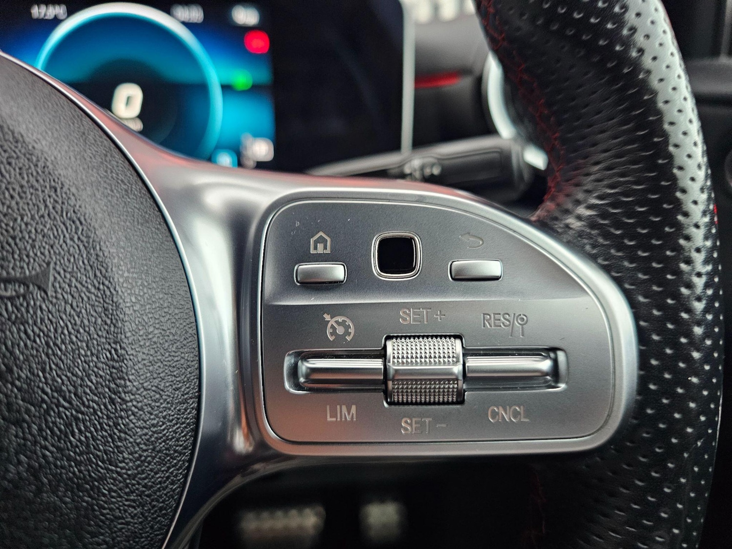 Used Mercedes-Benz A-Class for sale - 76456918: Photo 55