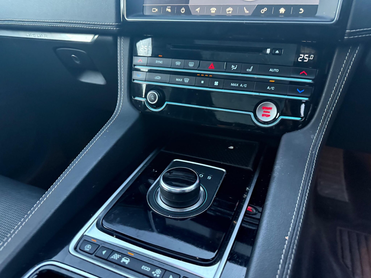 Used Jaguar F-Pace 2019 for sale - 77015604: Photo 14