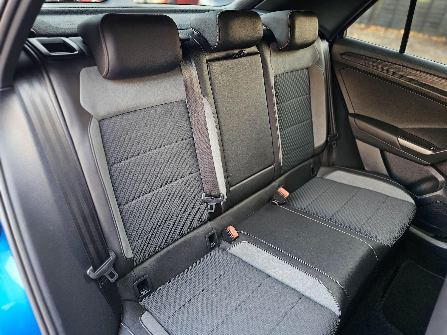 Used Volkswagen T-Roc 2019 for sale - 76752471: Photo 12