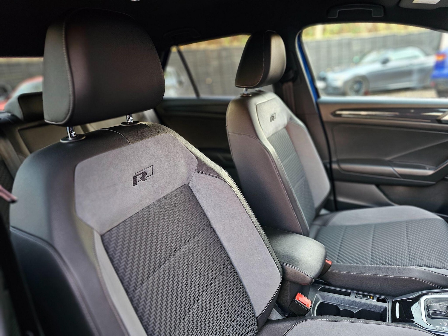 Used Volkswagen T-Roc 2019 for sale - 76752471: Photo 15