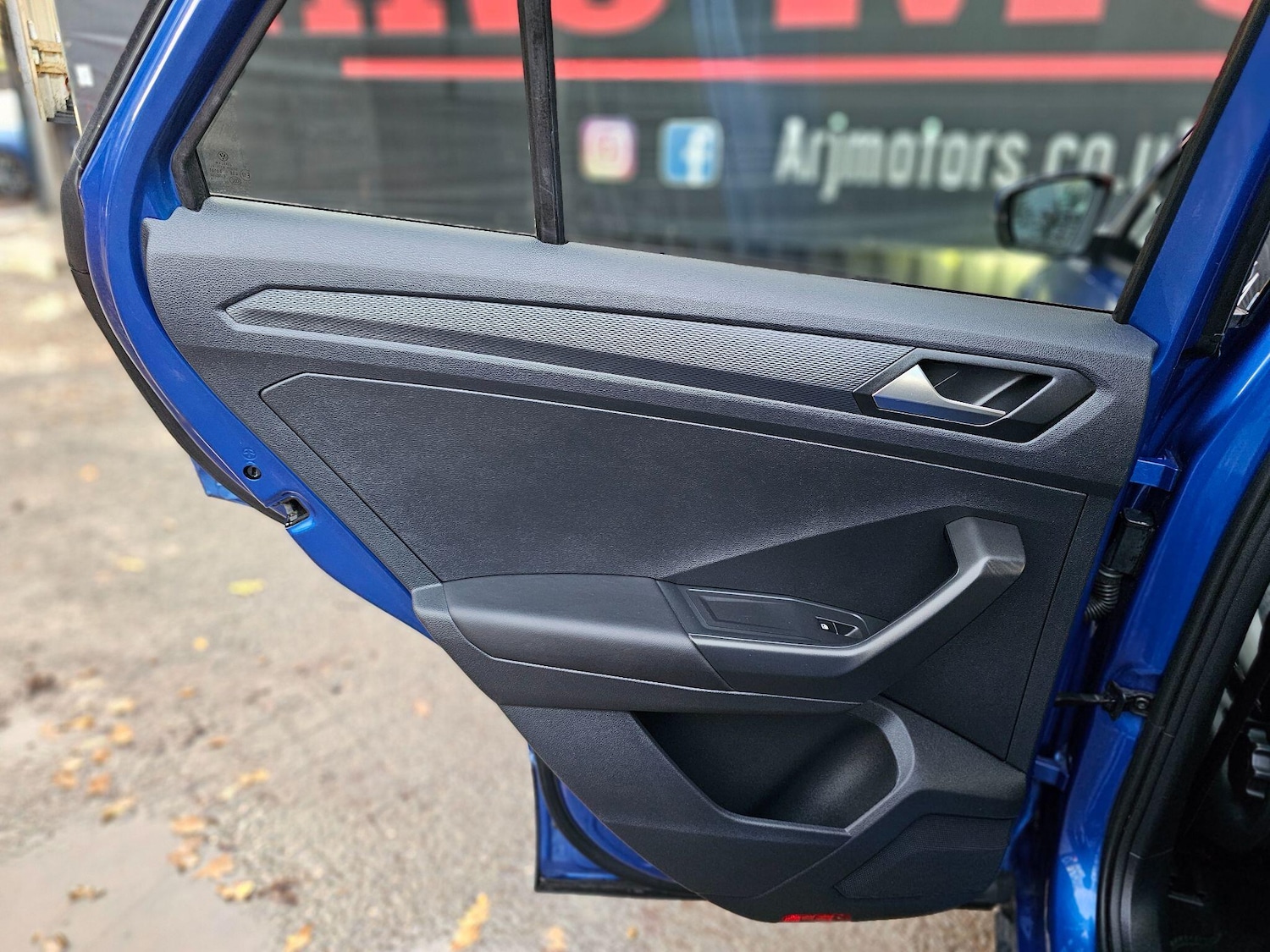 Used Volkswagen T-Roc 2019 for sale - 76752471: Photo 40