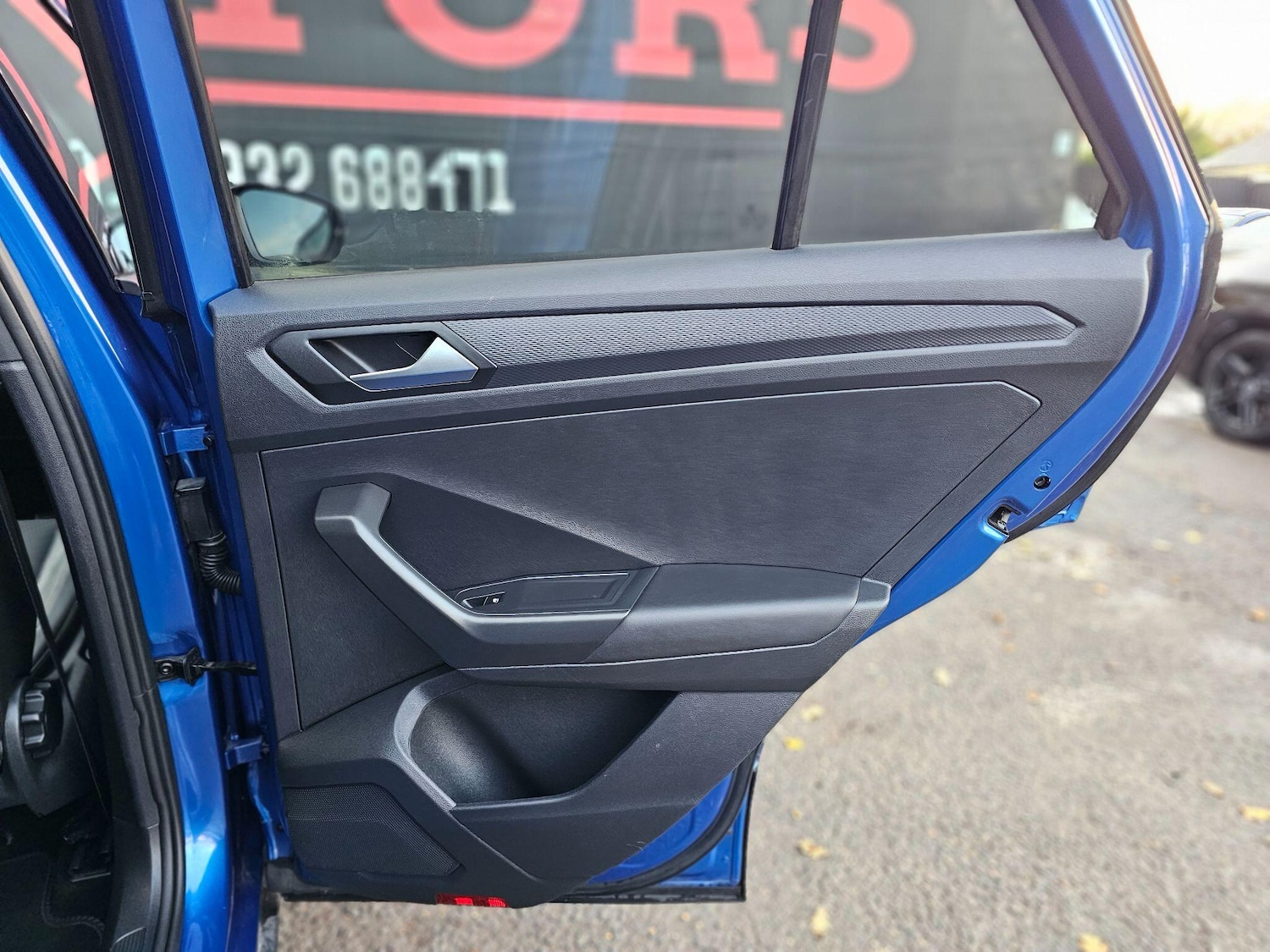 Used Volkswagen T-Roc 2019 for sale - 76752471: Photo 42