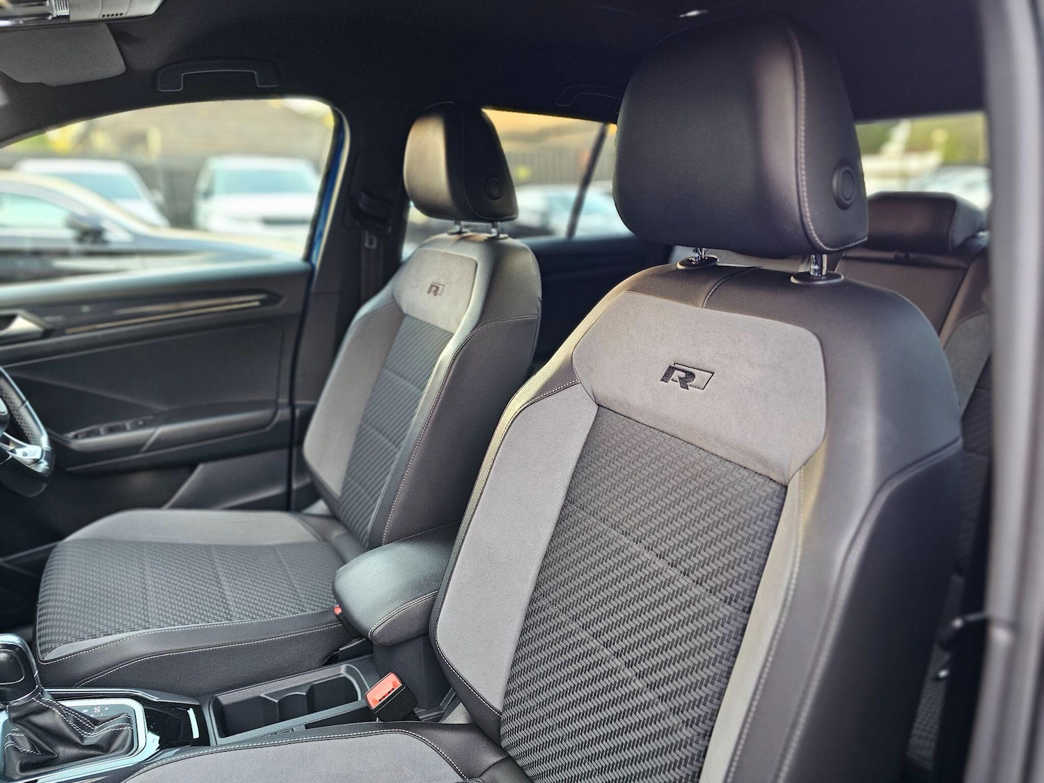 Used Volkswagen T-Roc 2019 for sale - 76752471: Photo 9