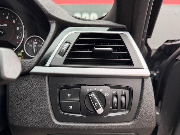 Used BMW 3 Series 2019 for sale - 76306615: Photo 36