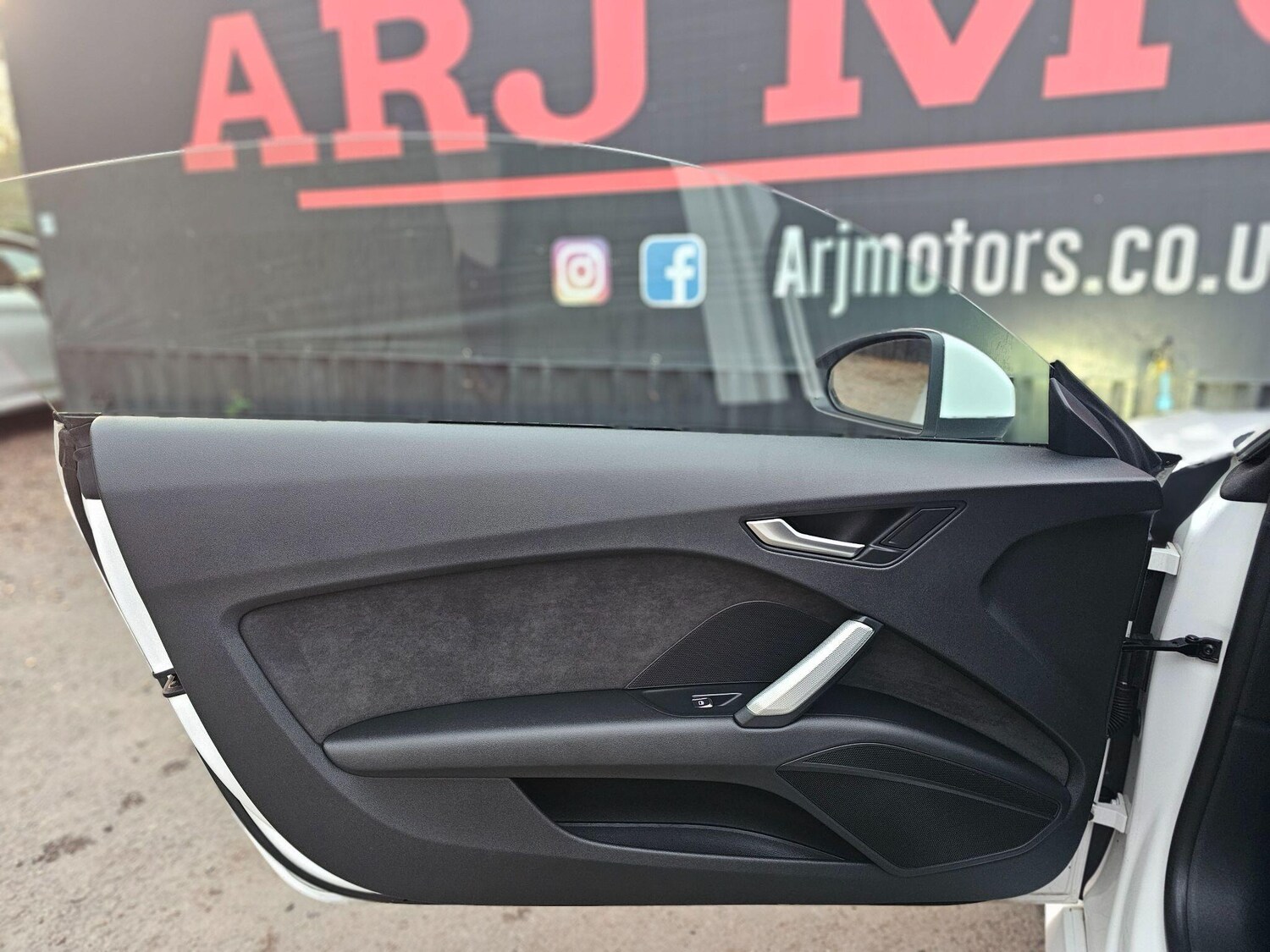 Used Audi TT 2018 for sale - 76399225: Photo 32