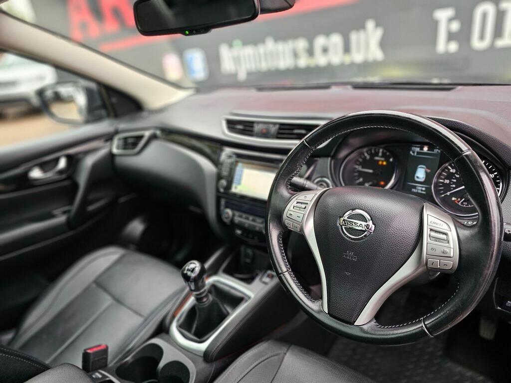 Used Nissan Qashqai 2015 for sale - 76499775: Photo 15