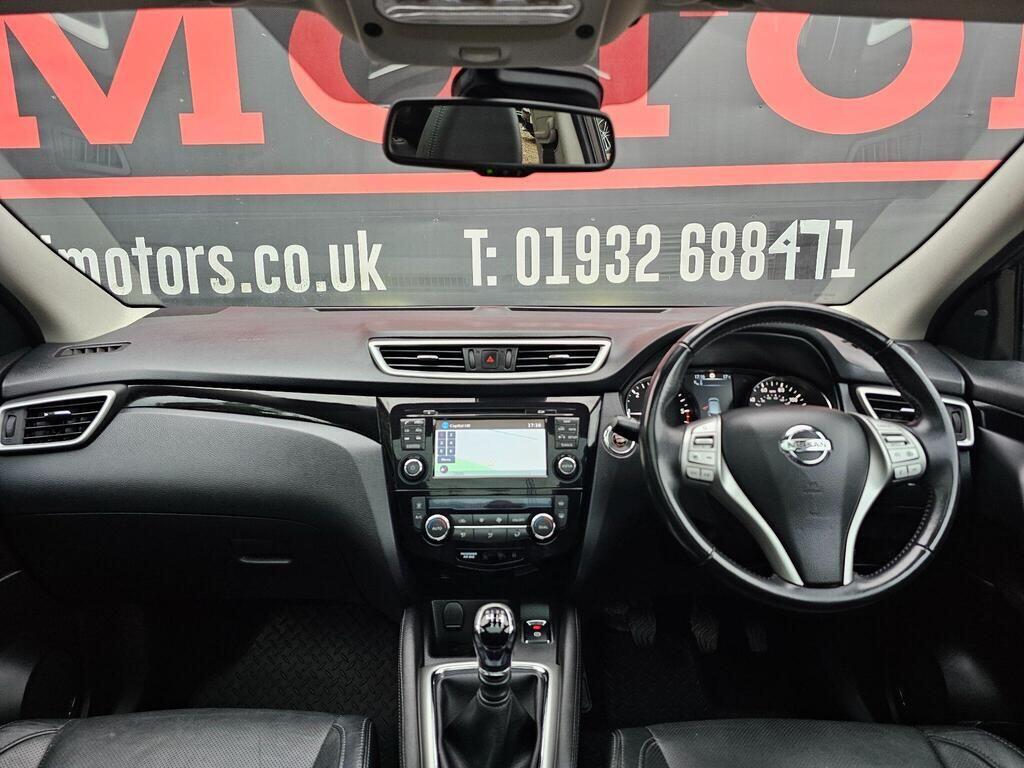 Used Nissan Qashqai 2015 for sale - 76499775: Photo 3