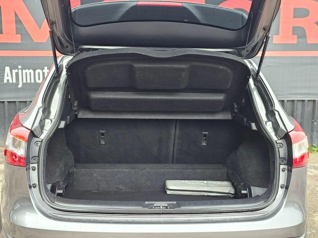 Used Nissan Qashqai 2015 for sale - 76499775: Photo 61