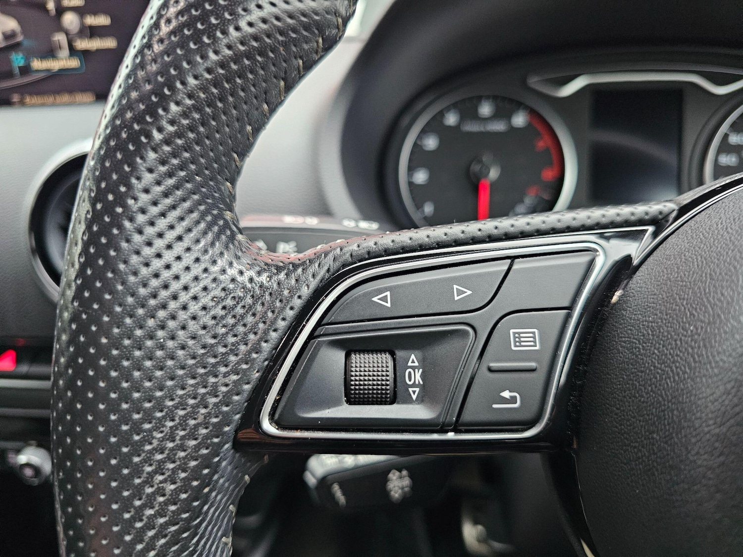 Used Audi A3 2018 for sale - 76926919: Photo 41